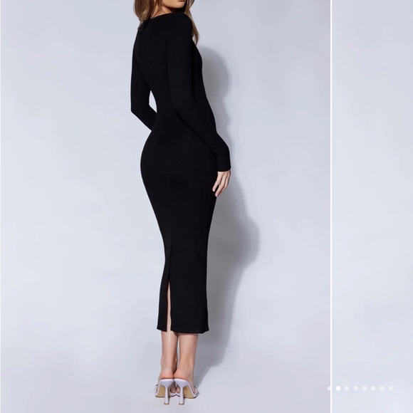 MAKE AN OFFER! NWT SEXY BODYCON DRESS - Picture 3 of 3